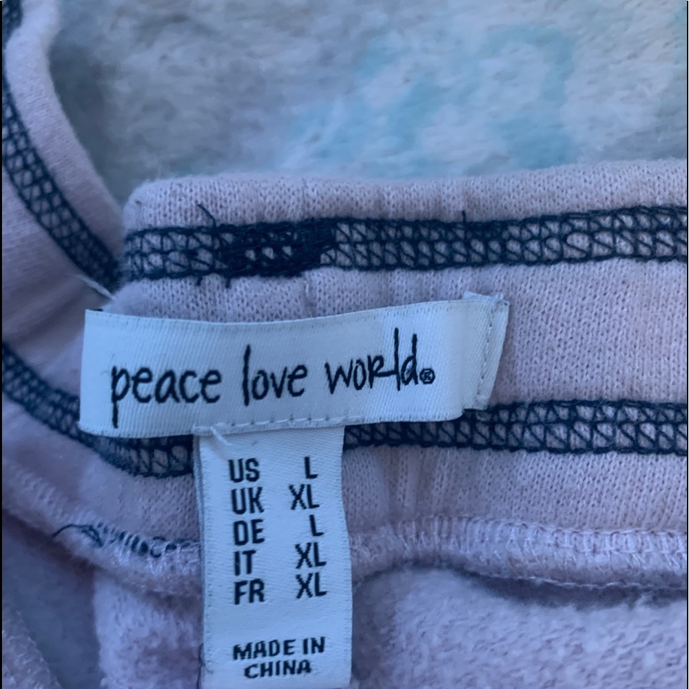 sweatpants - Picture 3 of 4